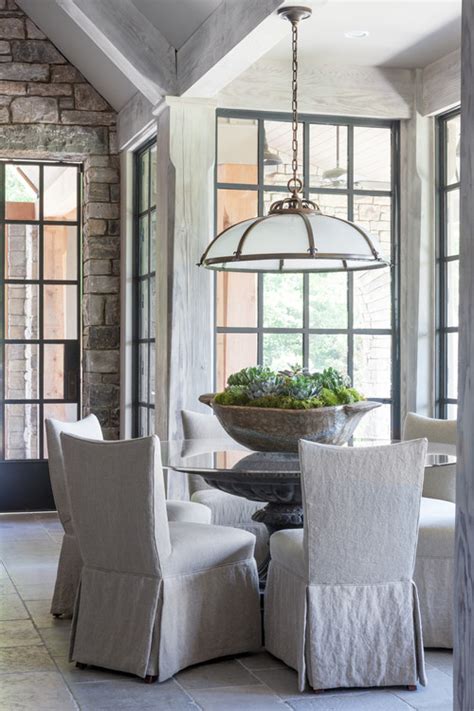 9 Nooks Make the Most of Small Space Dining - Town & Country Living