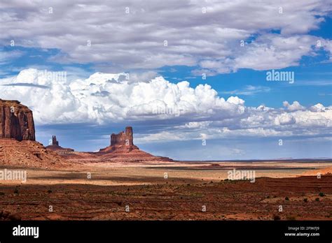 Monument Valley. Navajo Nation Stock Photo - Alamy