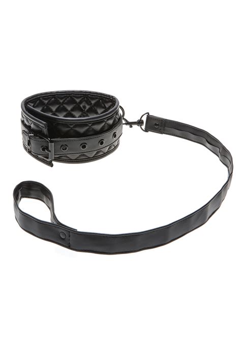 Collar & Leash – Alllure Lingerie