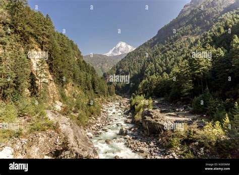 Day 2 of EBC Trek Stock Photo - Alamy