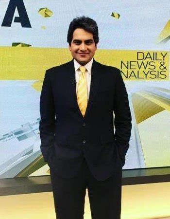 Sudhir Chaudhary Age, Wife, Family, Biography & More