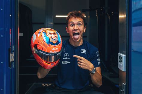 Alexander Albon unveils visionary 2022 F1 Italian GP helmet[F1-Gate.com] - Archyde