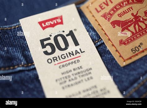 Actualizar 45+ imagen levi's label history - Abzlocal.mx