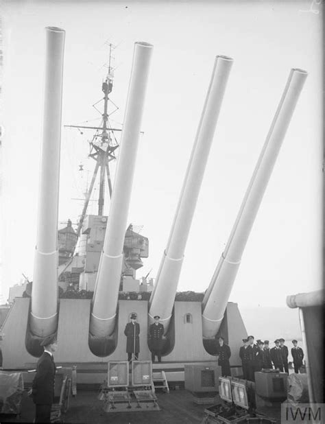 King George VI aboard HMS Howe (32) at Scapa Flow, August 14, 1943 | Battleship, Imperial ...