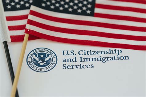 New Form I-9 Released by U.S. Citizenship and Immigration Services | Barnes & Thornburg