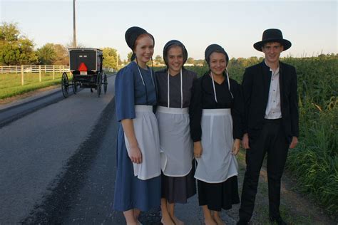 30 Weird Facts About Amish Life They Don’t Teach In School