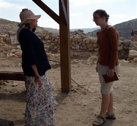 A Jewish Grandmother : Rosh Chodesh Prayers at Tel Shiloh