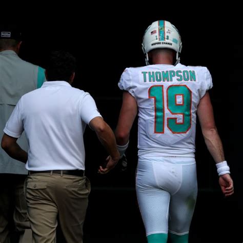 McDaniel to reeling Fins: QB exits can’t be excuse | The Game Nashville