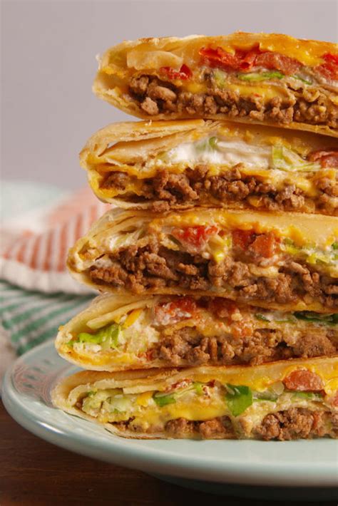 Cooking Crunchwrap Supreme Video — Crunchwrap Supreme Recipe How To Video