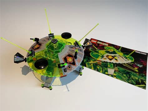 LEGO UFO Cyber Saucer 6900 / 6999 komplett rymd (409943673) ᐈ Köp på ...