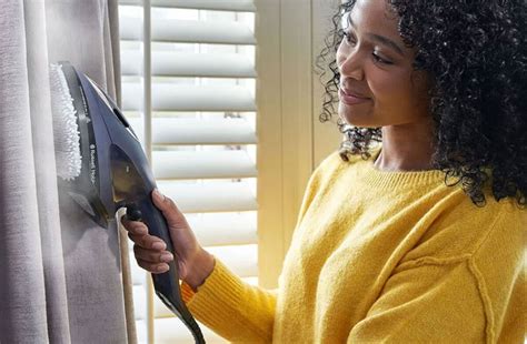 How To Steam Curtains With A Steamer | Storables