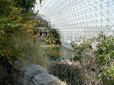 File:Biosphere2 Inside big.jpg - Wikimedia Commons