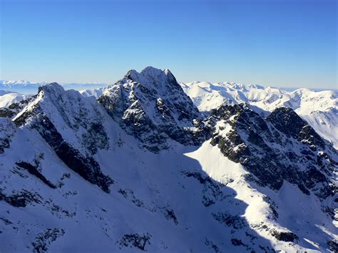 Tatras in winter: how to prepare for a mountain trip – conversation with Tatra guide | Zakopane.com