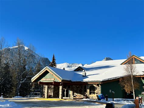 Book Lake Louise Inn in Lake Louise | Hotels.com