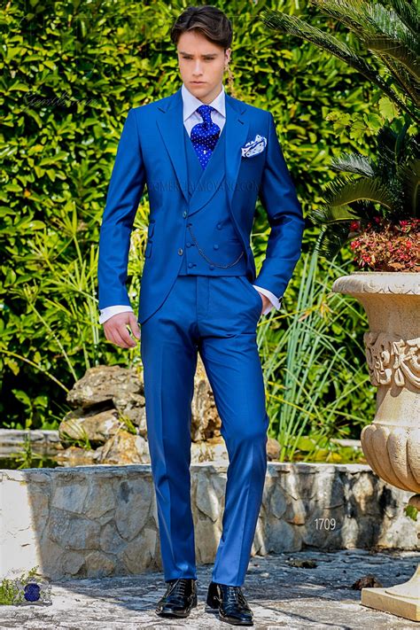 Bespoke suit royal blue cool wool Mario Moreno Moyano