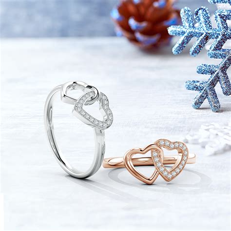 Best 7 Christmas Jewelry Gift Ideas | Angara Jewelry Blog