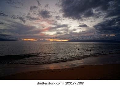 397 Kaanapali Beach Sunset Images, Stock Photos & Vectors | Shutterstock