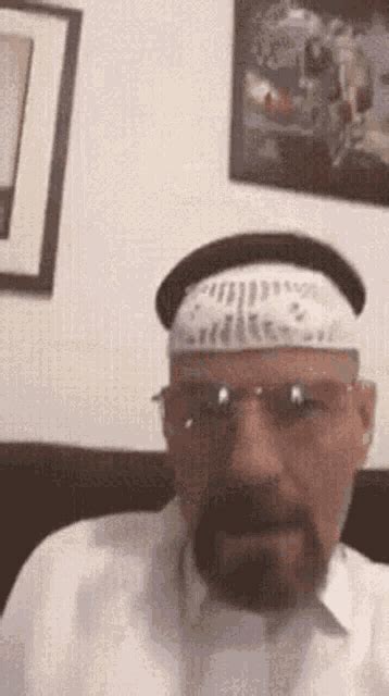 Walter White GIF - Walter White - Discover & Share GIFs