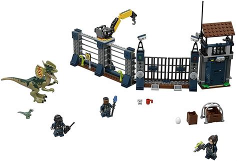 LEGO Jurassic World Dilophosaurus Outpost Attack 75931 Building