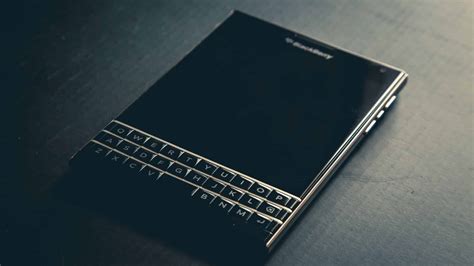 6 Best Smartphones with Keyboard in 2023