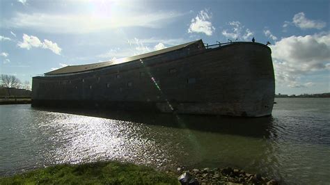 Life-size Noah's Ark replica draws tourists in Netherlands