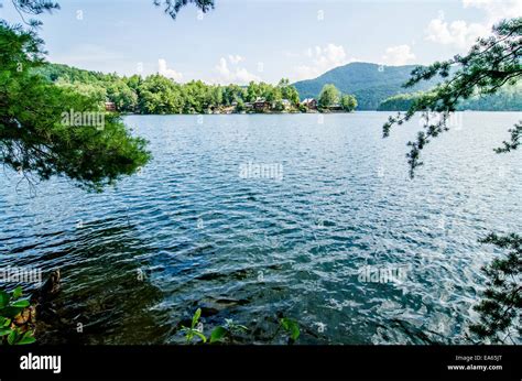 lake santeetlah in great smoky mountains nc Stock Photo - Alamy