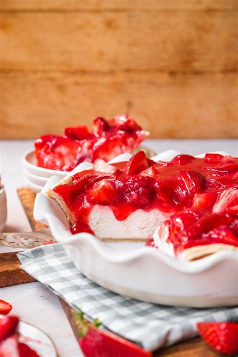 Strawberry Cream Cheese Pie Recipe - Dinner, then Dessert