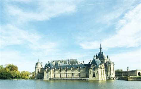 Visit Chateau De Chantilly: The Eccentric French Castle | Snippets Of Paris