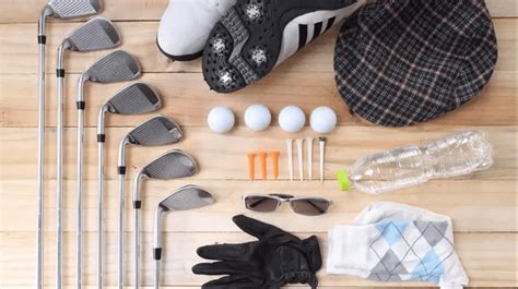 5 Must-Have Golf Accessories | GolfReviewsGuide.com