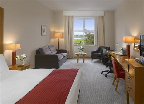 Radisson Blu Hotel & Spa, Sligo Rooms: Pictures & Reviews - Tripadvisor