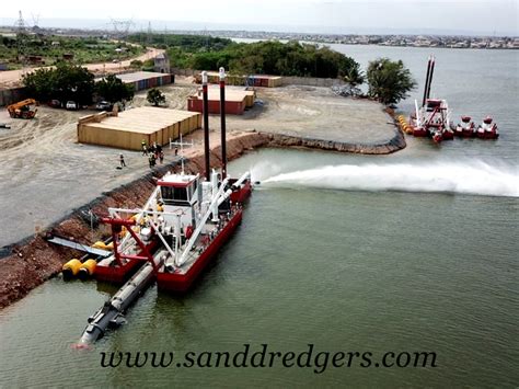 Cutter Suction Dredger , Sand Mining Dredger - Dredge Pump