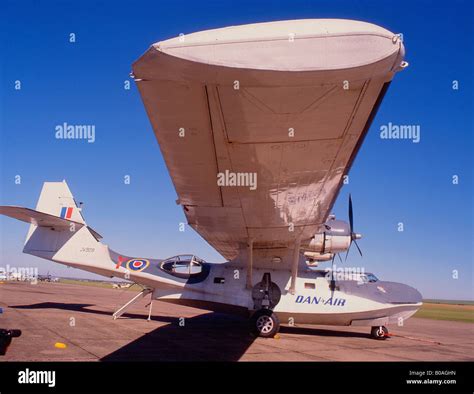 CATALINA AMPHIBIOUS AIRCRAFT IMPERIAL WAR MUSEUM DUXFORD Stock Photo - Alamy