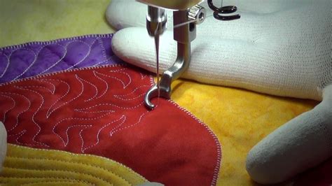 Beginner Machine Quilting Sharp Stippling - Quilting Tutorial with Leah Day - YouTube