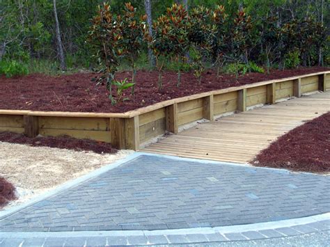 Wood retaining wall design example - Hawk Haven