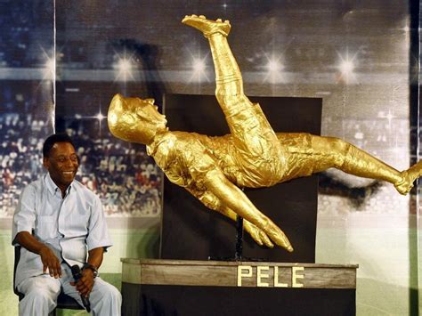 Kolkata welcomes Brazilian football legend Pele - football - photos ...