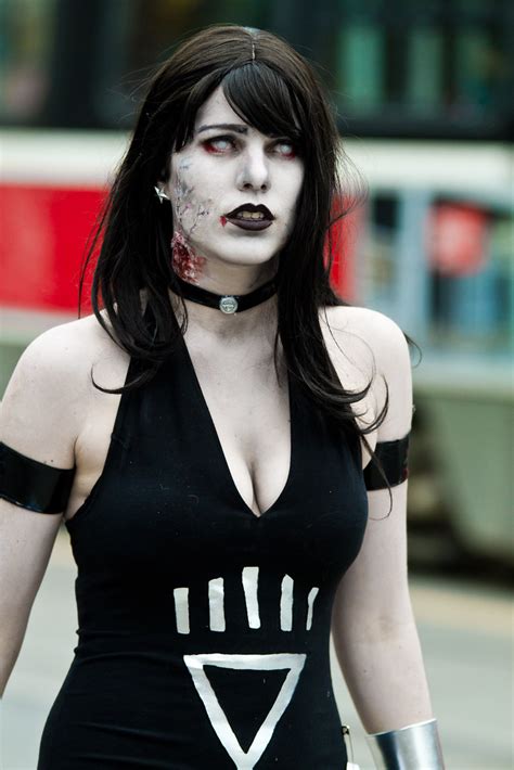 Sexy Zombie Donna Troy Black Lantern from the Toronto Zomb… | Flickr