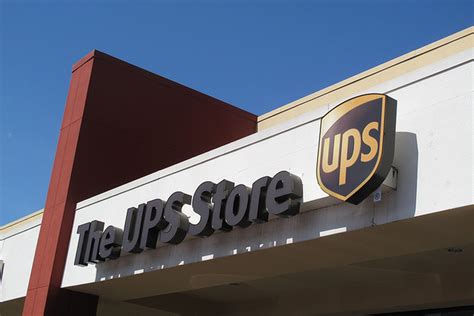 UPS says hackers may have stolen credit card data from 51 of its stores - The Verge