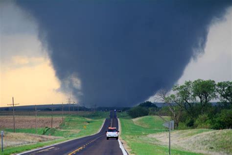 Tornado - Wikipedia