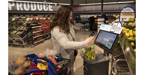 Grocery Store Checkout Scanner