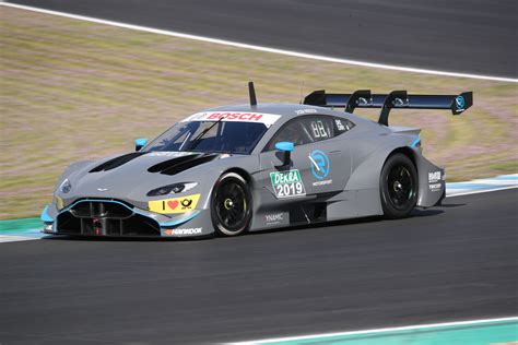 First images of the Aston Martin Vantage DTM race car – TouringCarTimes