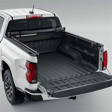 2023 Colorado | Tonneau Cover | Soft Roll-Up | Premium | Black | Short ...