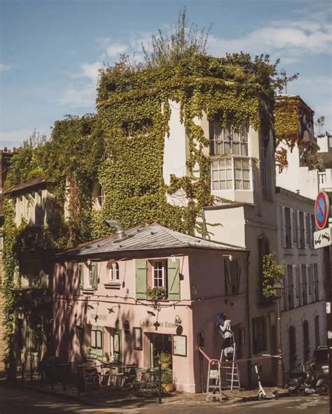 La Maison Rose: the Pink House in picture perfect Montmartre | solosophie