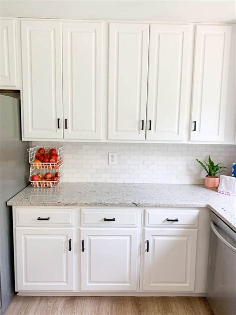 Kitchen Tile Backsplash Ideas White Cabinets – Things In The Kitchen