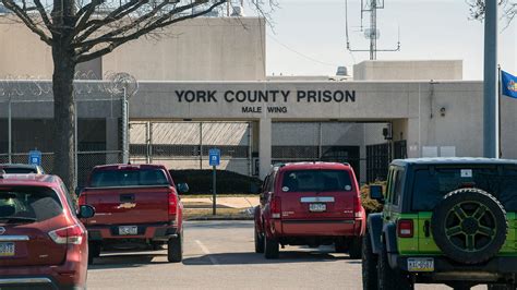 York County Prison inmate dies after suffering chest pain: coroner