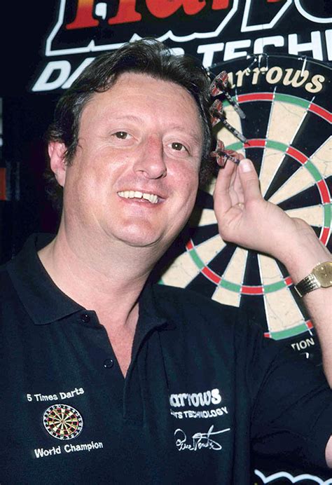 Eric Bristow dead: Who was he? Darts legend dies at the age of 60 ...