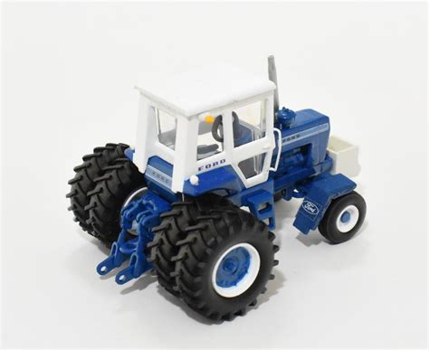 1/64 Custom Ford 9000 Tractor With Cab, Front Fenders & Rock Box - Daltons Farm Toys