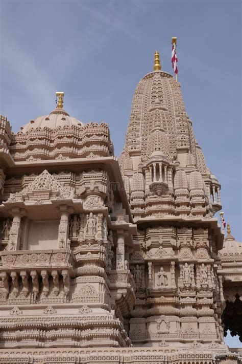 Exterior View of the Famous BAPS Shri Swaminarayan Mandir Stock Photo ...