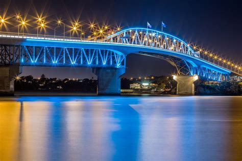 Auckland Harbour Bridge Lights | Amazing places on earth, Bridge, Tower ...