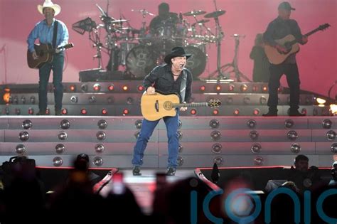 Garth Brooks thrills fans at first night of long-awaited Dublin ...