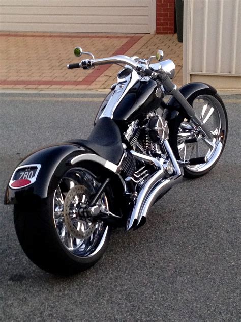 2010 Harley-Davidson Softail Rocker C - Zedster - Shannons Club